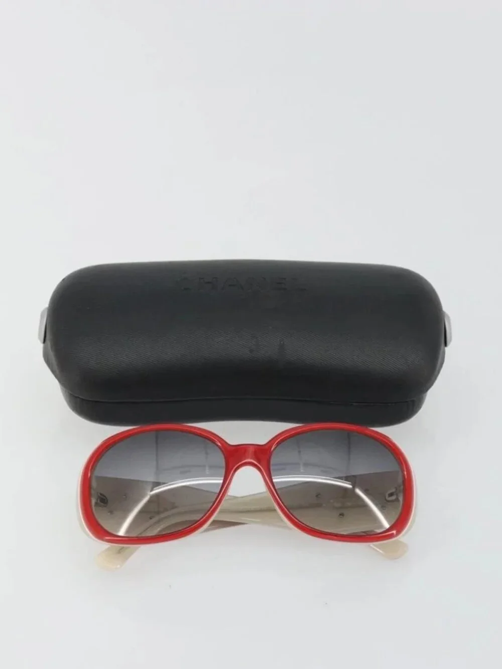 CHANEL Camelia Sunglasses plastic Red 5113 CC Auth YKZ1411A